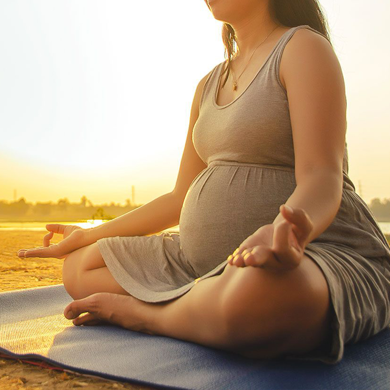 yoga-in-gravidanza-online